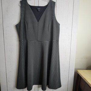 EUC Torrid Dress 3 Gray/Black Stripe Knit Sleeveless A-Line V-Neck